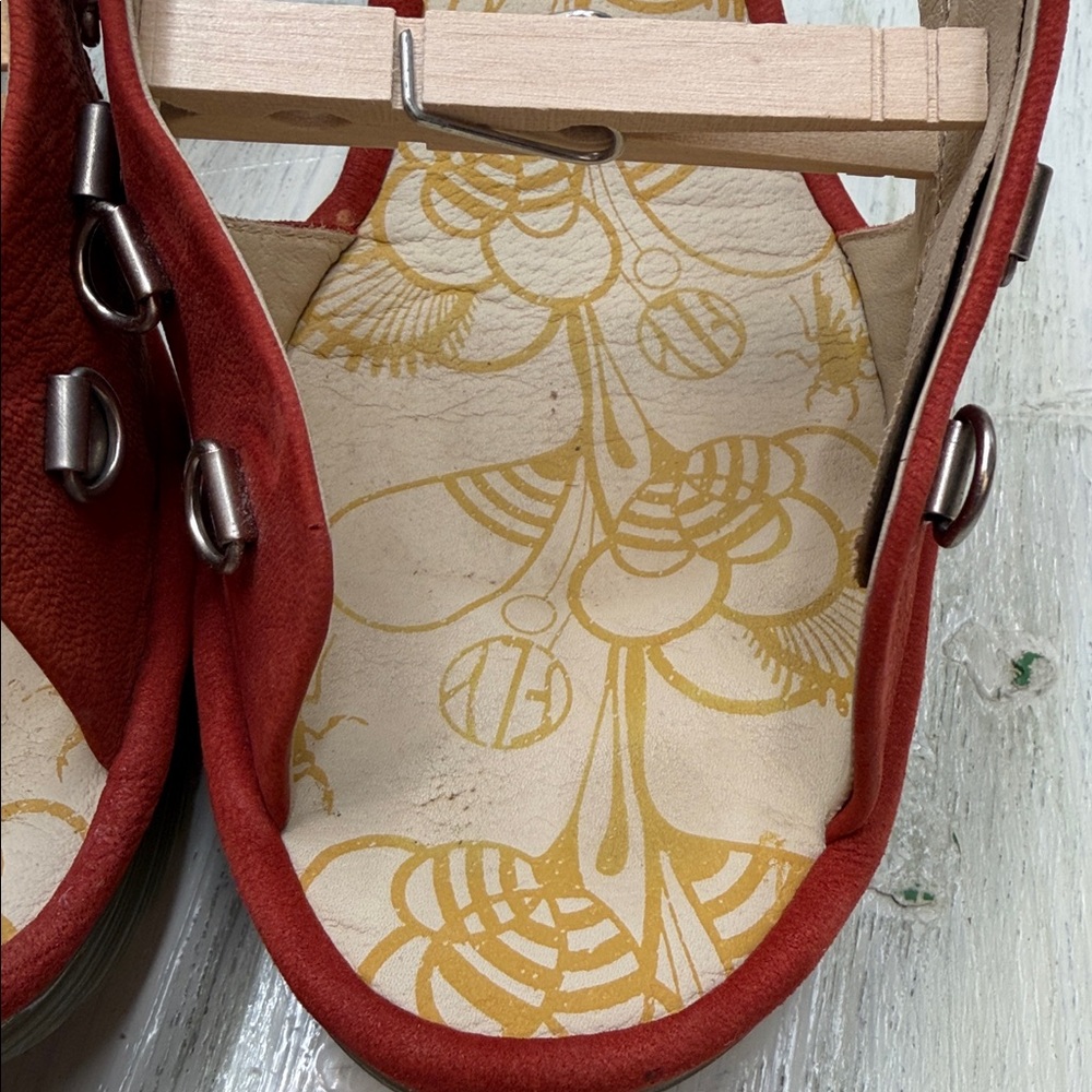 FLY London Ylfa Scarlet Red Leather Lace-Up Wedge Sandals Sz 39 - Picture 11 of 16